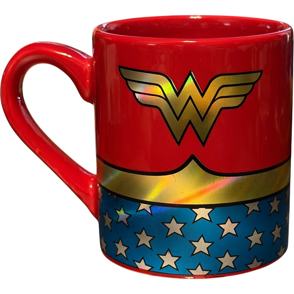 Wonder Woman DC Comics Silver Buffalo Red Ceramic Mug Holographic Stars 2014